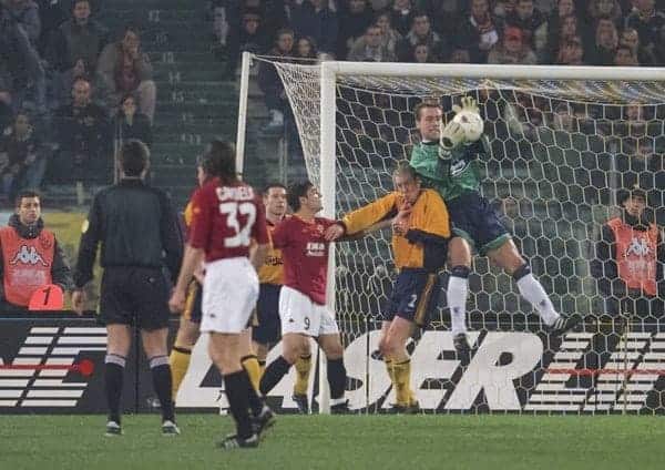 ROME, ITALY - Thursday, February 15, 2001: Liverpool's Sander Westerveld and Stephane Henchoz against AS Roma during the UEFA Cup 4th Round 1st Leg match at the Stadio Olimpico. (Pic by David Rawcliffe/Propaganda)