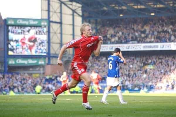 Liverpool, England - Saturday, October 20, 2007: Liverpool's Dirk Kuyt celebrates scoring the winning goal from the penalty spot against Everton during the 206th Merseyside Derby match at Goodison Park. (Photo by David Rawcliffe/Propaganda)