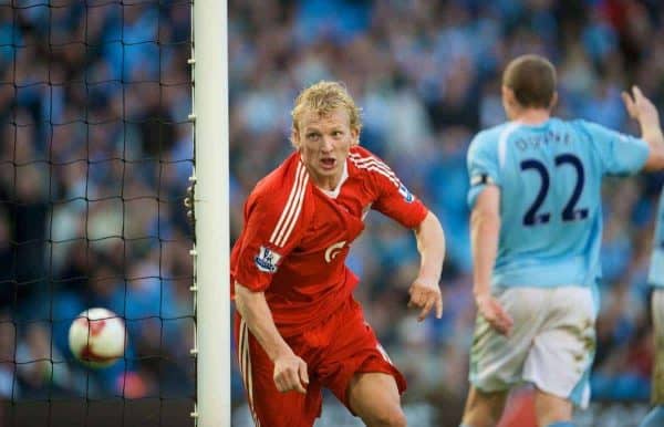 MANCHESTER, ENGLAND - Sunday, October 5, 2008: Liverpool's Dirk Kuyt celebrates scoring the winning third goal in injury time against Manchester City during the Premiership match at the City of Manchester Stadium. (Photo by David Rawcliffe/Propaganda)