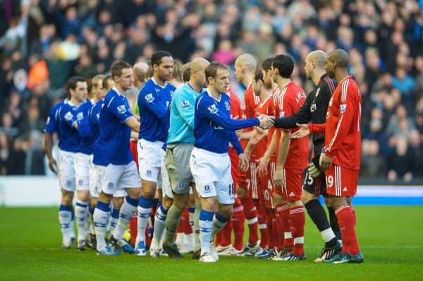 LIVERPOOL, ENGLAND - Sunday, January 25, 2009: Everton and Liverpool players shake hands before the FA Cup 4th Round match at Anfield. (Photo by David Rawcliffe/Propaganda)