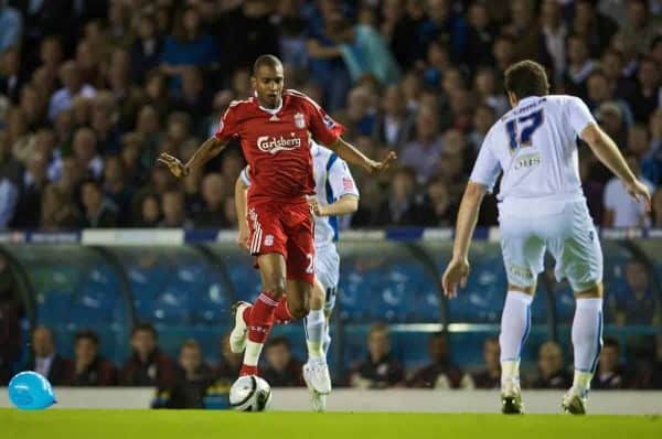 LEEDS, ENGLAND - Tuesday, September 22, 2009: Liverpool's David Ngog in action against Leeds United during the League Cup 3rd Round match at Elland Road. (Photo by David Rawcliffe/Propaganda)