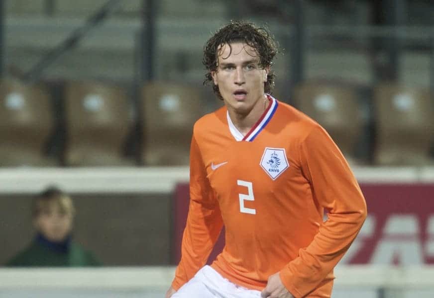 HELSINKI, FINLAND - Friday, October 9, 2009: The Netherlands' Daryl Janmaat (SC Heerenveen) during the UEFA Under-21 Championship Qualifying Round Group 4 match against Finland at the Finnair Stadium. (Pic by David Rawcliffe/Propaganda)
