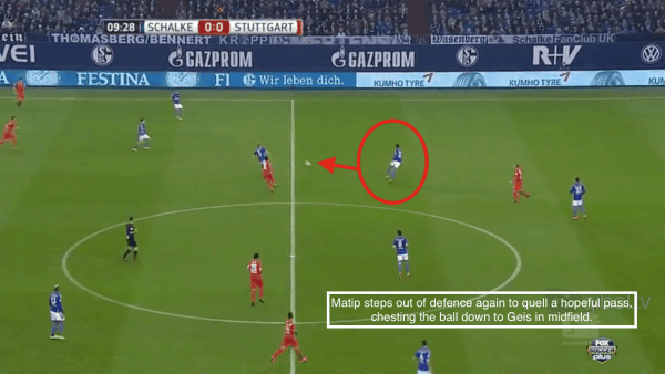 10' - Matip interception, chest into midfield vs. Stuttgart