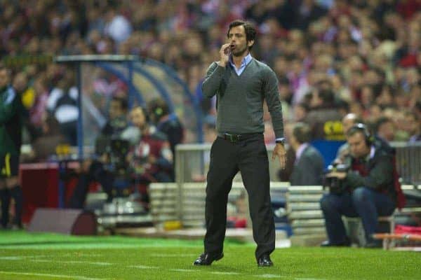 MADRID, SPAIN - Thursday, April 22, 2010: Club Atletico de Madrid's head coach Quique Sanchez Flores during the UEFA Europa League Semi-Final 1st Leg match against Liverpool at the Vicente Calderon. (Mandatory Credit: David Rawcliffe/Propaganda)