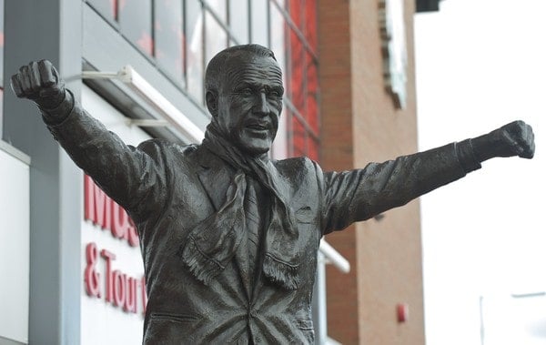 LIVERPOOL, ENGLAND - Thursday, August 5, 2010: A statue of Liverpool's legendary manager Bill Shankly outside Anfield. (Pic by: David Rawcliffe/Propaganda)