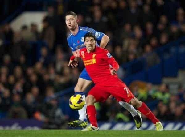 LONDON, ENGLAND - Sunday, November 11, 2012: Chelsea's Gary Cahill in action against Liverpool's Luis Alberto Suarez Diaz during the Premiership match at Stamford Bridge. (Pic by David Rawcliffe/Propaganda)