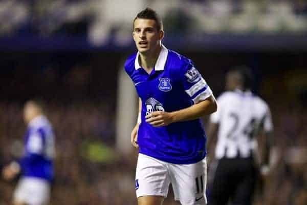 LIVERPOOL, ENGLAND - Monday, September 30, 2013: Everton's Kevin Mirallas in action against Newcastle United during the Premiership match at Goodison Park. (Pic by David Rawcliffe/Propaganda)