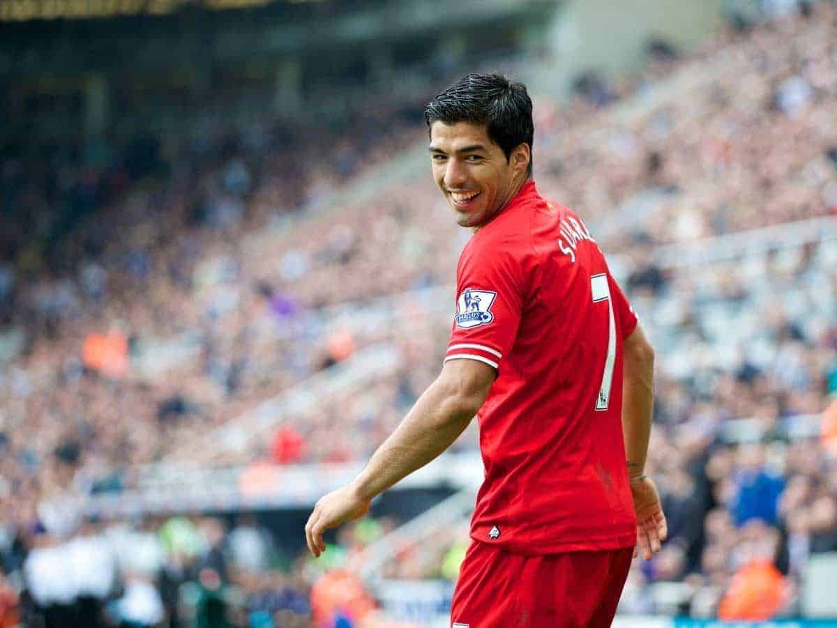 NEWCASTLE-UPON-TYNE, ENGLAND - Saturday, October 19, 2013: Liverpool's Luis Suarez in action against Newcastle United during the Premiership match at St. James' Park. (Pic by David Rawcliffe/Propaganda)