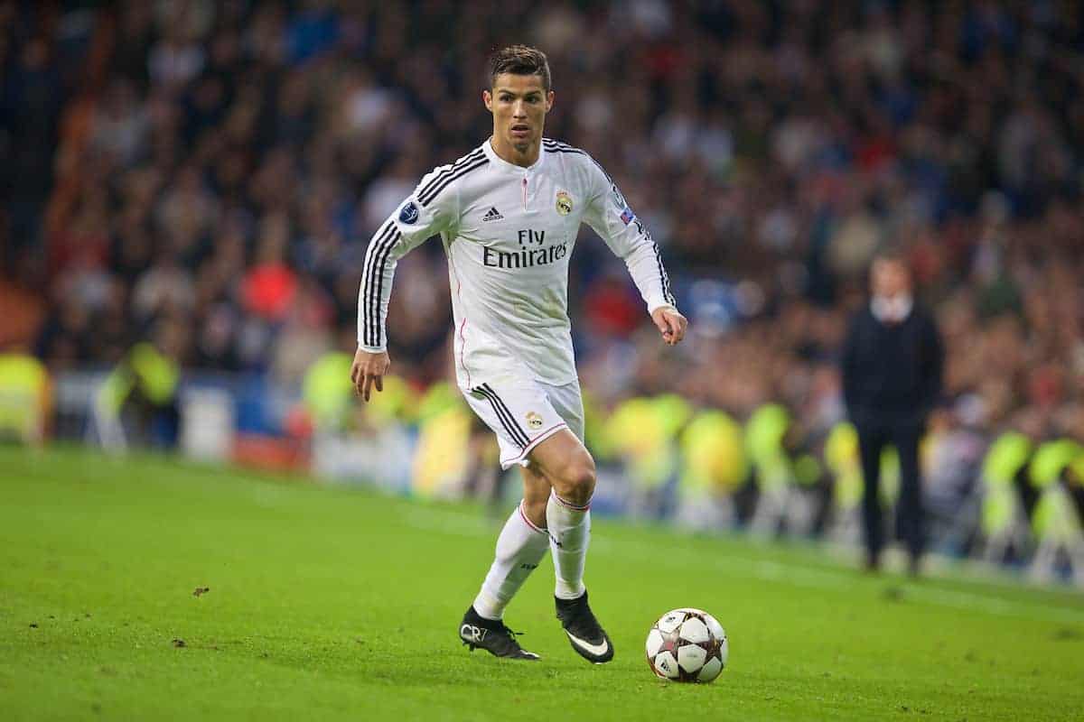 MADRID, SPAIN - Tuesday, November 4, 2014: Real Madrid's Cristiano Ronaldo in action against Liverpool during the UEFA Champions League Group B match at the Estadio Santiago Bernabeu. (Pic by David Rawcliffe/Propaganda)