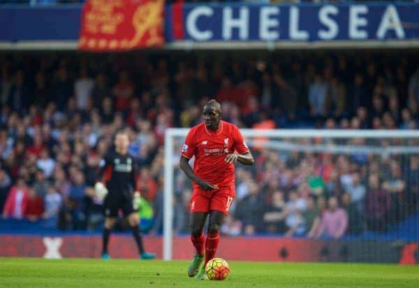 LONDON, ENGLAND - Saturday, October 31, 2015: Liverpool's Mamadou Sakho in action against Chelsea during the Premier League match at Stamford Bridge. (Pic by David Rawcliffe/Propaganda)