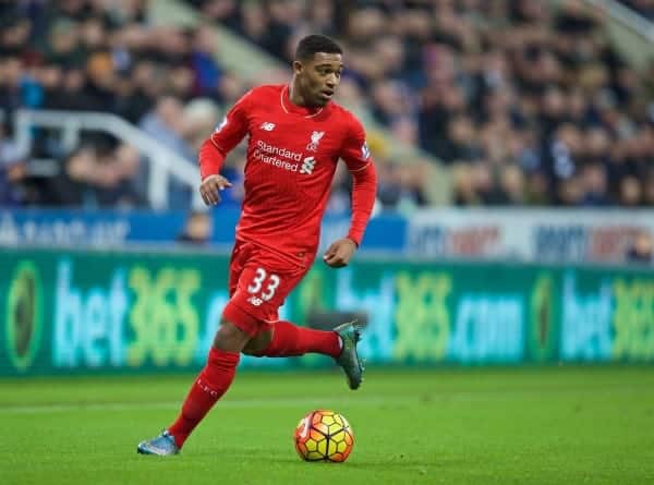 NEWCASTLE-UPON-TYNE, ENGLAND - Sunday, December 6, 2015: Liverpool's Jordon Ibe in action against Newcastle United during the Premier League match at St. James' Park. (Pic by David Rawcliffe/Propaganda)