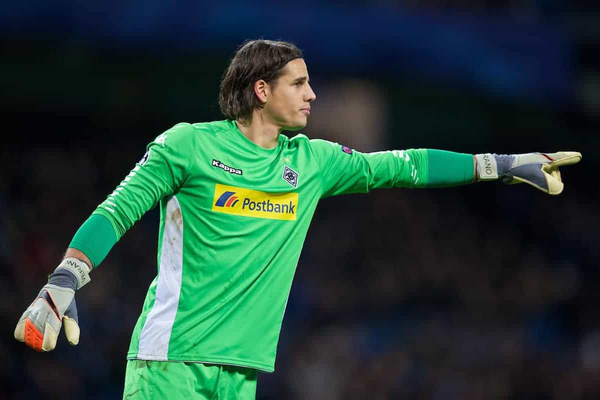 MANCHESTER, ENGLAND - Tuesday, December 8, 2015: VfL Borussia Mönchengladbach's goalkeeper Yann Sommer in action against Manchester City during the UEFA Champions League Group D match at the City of Manchester Stadium. (Pic by David Rawcliffe/Propaganda)