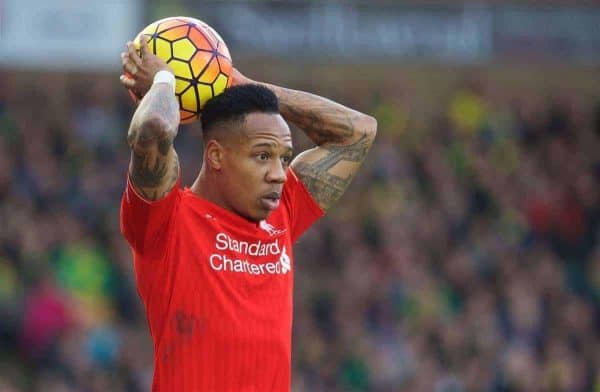 NORWICH, ENGLAND - Friday, January 22, 2016: Liverpool's Nathaniel Clyne takes a throw-in against Norwich City during the Premiership match at Carrow Road. (Pic by David Rawcliffe/Propaganda)