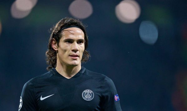 MANCHESTER, ENGLAND - Tuesday, April 12, 2016: Paris Saint-Germain's Edinson Cavani in action against Manchester City during the UEFA Champions League Quarter-Final 2nd Leg match at the City of Manchester Stadium. (Pic by David Rawcliffe/Propaganda)