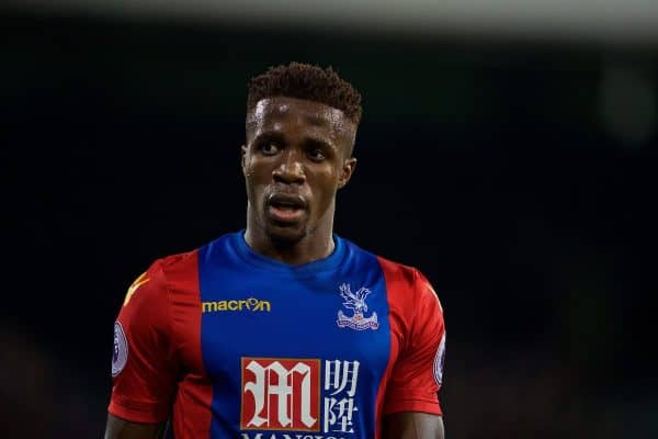 LONDON, ENGLAND - Saturday, October 29, 2016: Crystal Palace's Wilfried Zaha in action against Liverpool during the FA Premier League match at Selhurst Park. (Pic by David Rawcliffe/Propaganda)