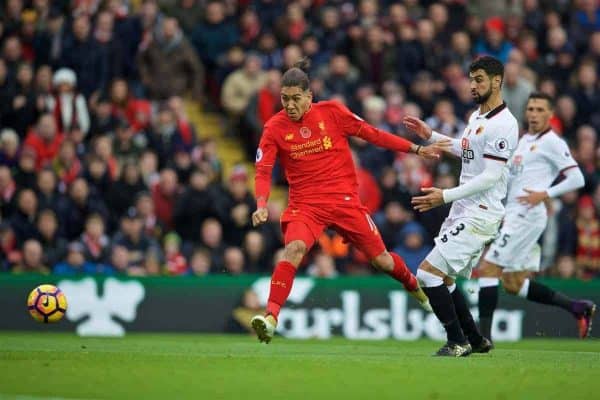 LIVERPOOL, ENGLAND - Sunday, November 6, 2016: Liverpool's Roberto Firmino in action against Watford during the FA Premier League match at Anfield. (Pic by David Rawcliffe/Propaganda)