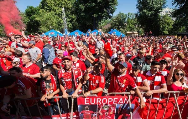 KIEV, UKRAINE - Saturday, May 26, 2018: Liverpool fans place flag and banners around Shevchenko Park ahead of the UEFA Champions League Final match between Real Madrid CF and Liverpool FC. (Pic by Peter Powell/Propaganda)