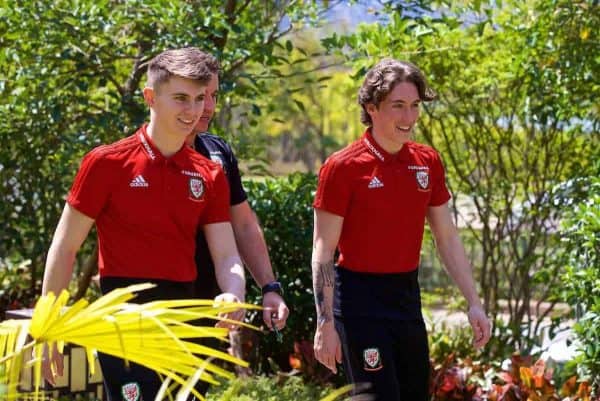 NANNING, CHINA - Tuesday, March 20, 2018: Wales' Ben Woodburn and Harry Wilson during a team walk at the Wanda Realm Resort ahead of the 2018 Gree China Cup International Football Championship. (Pic by David Rawcliffe/Propaganda)