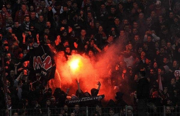 05.03.2011, Commerzbank-Arena, Frankfurt, GER, 1. FBL, Eintracht Frankfurt vs 1.FC Kaiserslautern, im Bild Anhaenger von Kaiserslautern suenden Pyro Technik, EXPA Pictures (C) 2011, PhotoCredit: EXPA/ nph/  Roth       ****** out of GER / SWE / CRO  / BEL ******