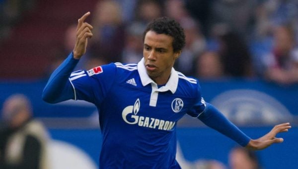 19.11.2011, Veltins Arena, Gelsenkirchen, GER, 1. FBL, FC Schalke 04 vs 1. FC Nuernberg, im Bild Joel Matip (#32 Schalke) // during FC Schalke 04 vs. 1. FC Nuernberg at Veltins Arena, Gelsenkirchen, GER, 2011-11-19. EXPA Pictures © 2011, PhotoCredit: EXPA/ nph/ Kurth..***** ATTENTION - OUT OF GER, CRO *****