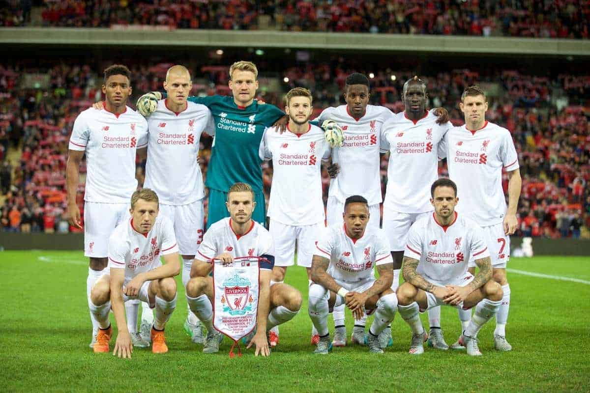 BRISBANE, AUSTRALIA - Friday, July 17, 2015: Liverpool's players line up for a team group photograph before Brisbane Roar during a preseason friendly match at the Suncorp Stadium on day five of the club's preseason tour. Back row L-R: Joe Gomez, Martin Skrtel, goalkeeper Simon Mignolet, Adam Lallana, Divock Origi, Mamadou Sakho, James Milner. Front row L-R: Lucas Leiva, captain Jordan Henderson, Nathaniel Clyne, Danny Ings. (Pic by David Rawcliffe/Propaganda)