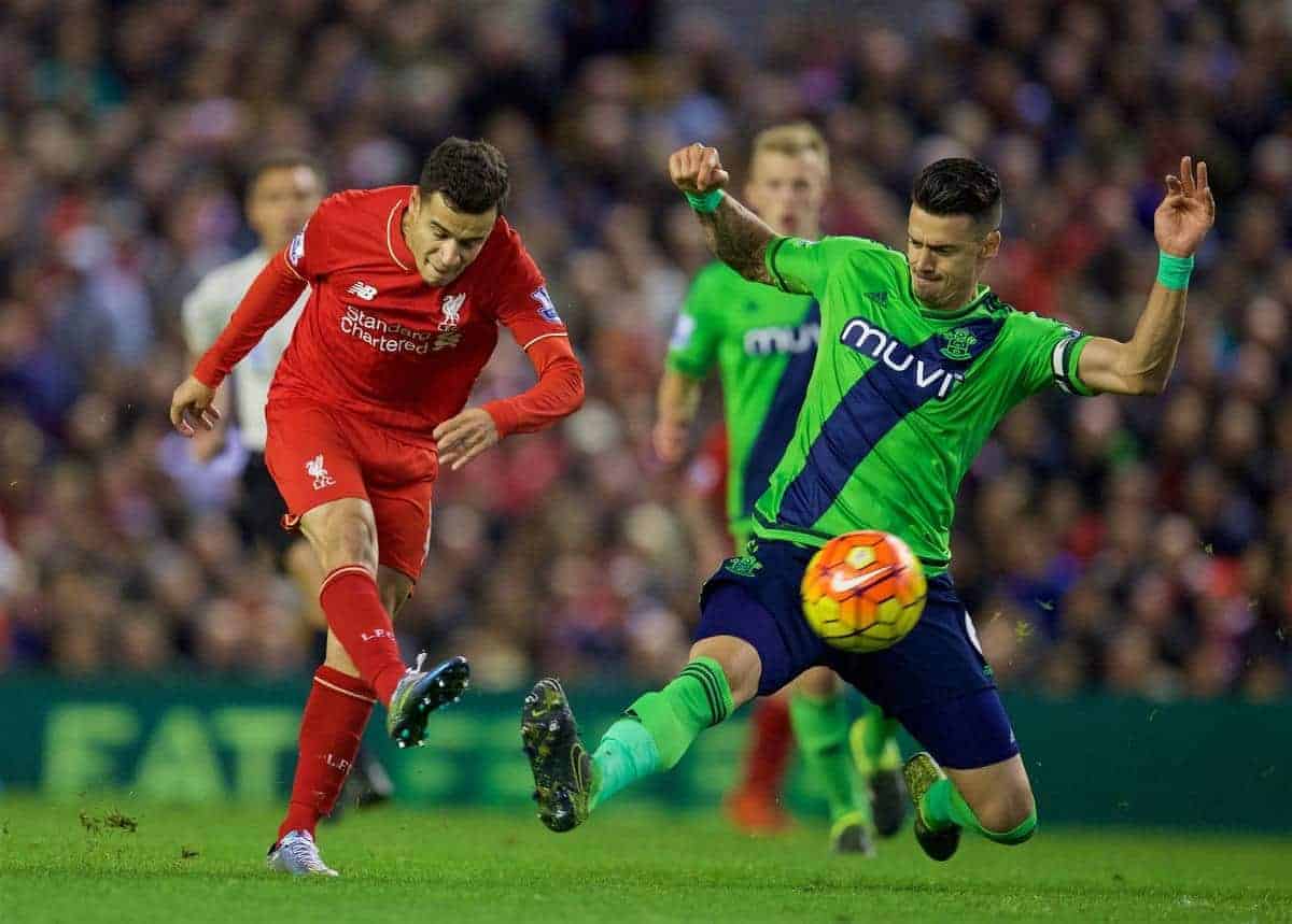 LIVERPOOL, ENGLAND - Sunday, October 25, 2015: Liverpool's Philippe Coutinho Correia in action against Southampton during the Premier League match at Anfield. (Pic by David Rawcliffe/Propaganda)