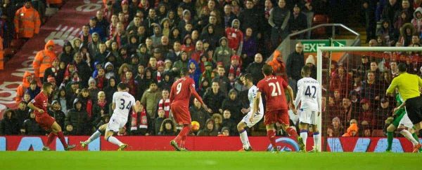 LIVERPOOL, ENGLAND - Sunday, November 8, 2015: Liverpool's Philippe Coutinho Correia scores the first equalising goal against Crystal Palace during the Premier League match at Anfield. (Pic by David Rawcliffe/Propaganda)