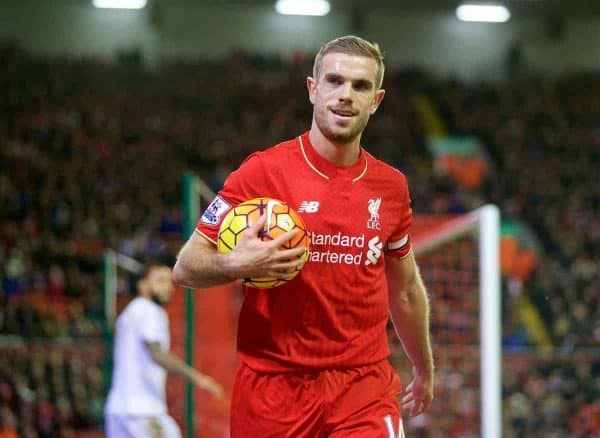 LIVERPOOL, ENGLAND - Sunday, November 29, 2015: Liverpool's captain Jordan Henderson in action against Swansea City during the Premier League match at Anfield. (Pic by David Rawcliffe/Propaganda)