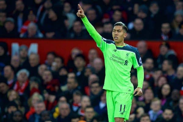 MANCHESTER, ENGLAND - Sunday, January 15, 2017: Liverpool's Roberto Firmino in action against Manchester United during the FA Premier League match at Old Trafford. (Pic by David Rawcliffe/Propaganda)