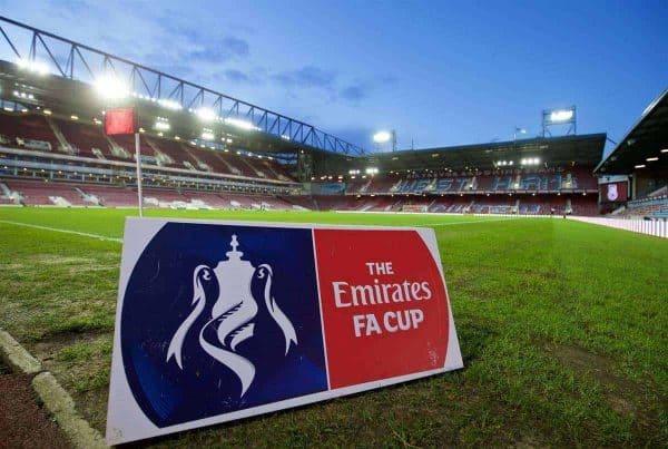 LONDON, ENGLAND - Tuesday, February 9, 2016: A general view of Upton Park before the FA Cup 4th Round Replay match between West Ham United and Liverpool. (Pic by David Rawcliffe/Propaganda)