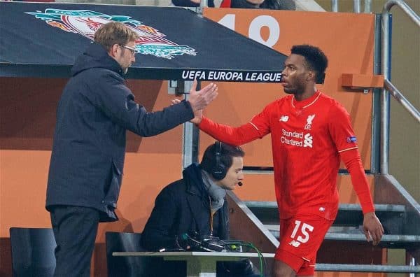 AUGSBURG, GERMANY - Thursday, February 18, 2016: Liverpool's Daniel Sturridge shakes hands with manager Jürgen Klopp as he is substituted against FC Augsburg during the UEFA Europa League Round of 32 1st Leg match at the Augsburg Arena. (Pic by David Rawcliffe/Propaganda)