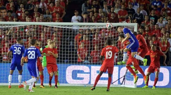 PASADENA, USA - Wednesday, July 27, 2016: Chelsea's Gary Cahill scores the first goal against Liverpool during the International Champions Cup 2016 game on day seven of the club's USA Pre-season Tour at the Rose Bowl. (Pic by David Rawcliffe/Propaganda)