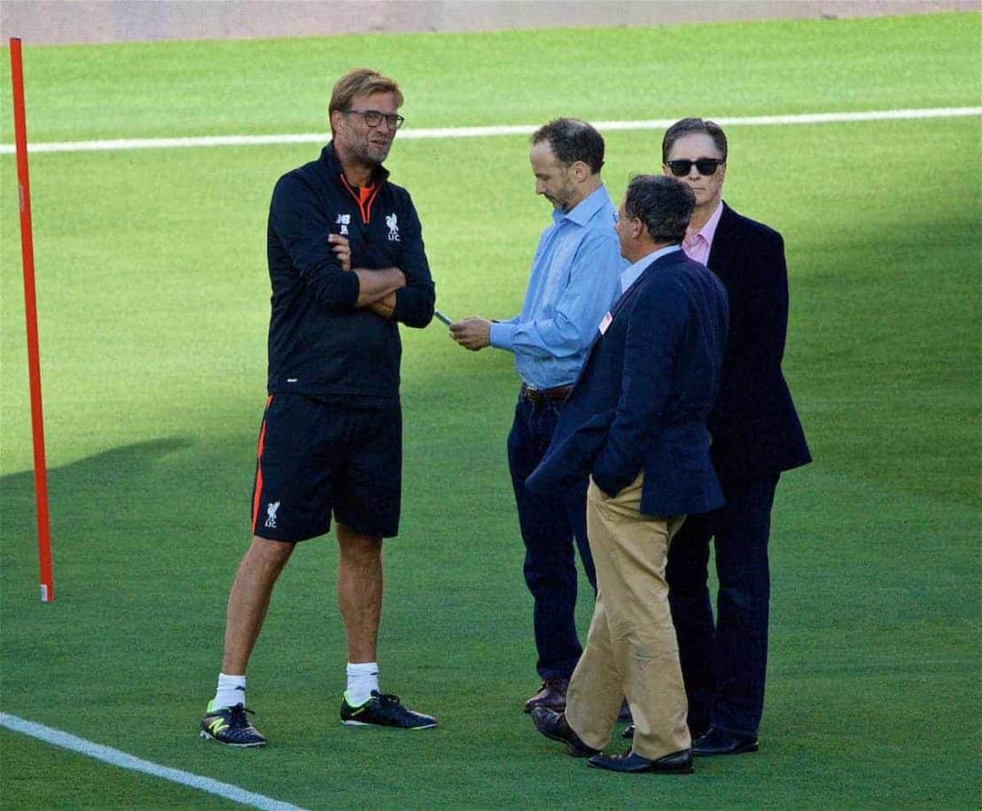 SANTA CLARA, USA - Friday, July 29, 2016: Liverpool's manager Jürgen Klopp chats with co-owner and NESV Chairman Tom Werner, owner John W. Henry and Director Michael Gordon during a training session ahead of the International Champions Cup 2016 game against AC Milan on day nine of the club's USA Pre-season Tour at the Levi's Stadium. (Pic by David Rawcliffe/Propaganda)