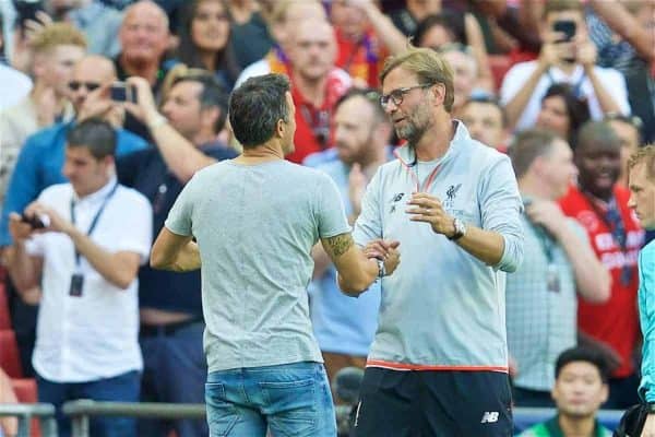 LONDON, ENGLAND - Saturday, August 6, 2016: Liverpool's manager Jürgen Klopp shakes hands with Barcelona's head coach Luis Enrique after the 4-0 victory during the International Champions Cup match at Wembley Stadium. (Pic by David Rawcliffe/Propaganda)