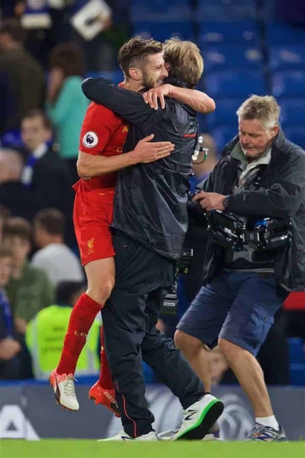 LONDON, ENGLAND - Friday, September 16, 2016: Liverpool's manager Jürgen Klopp celebrates with Adam Lallana after the 2-1 victory over Chelsea during the FA Premier League match at Stamford Bridge. (Pic by David Rawcliffe/Propaganda)