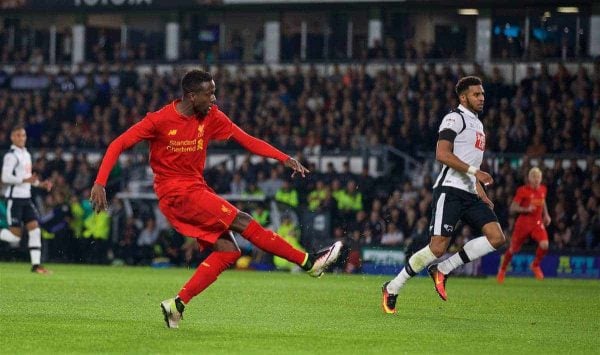 DERBY, ENGLAND - Tuesday, September 20, 2016: Liverpool's Divock Origi scores the third goal against Derby County during the Football League Cup 3rd Round match at Pride Park. (Pic by David Rawcliffe/Propaganda)