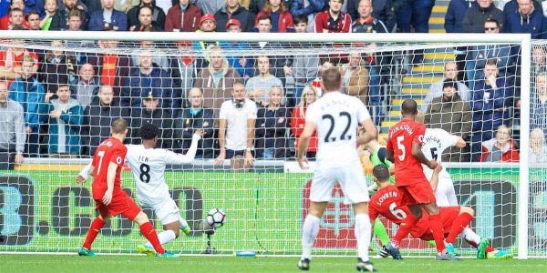 LIVERPOOL, ENGLAND - Saturday, October 1, 2016: Swansea City's Leroy Fer scores the first goal against Liverpool during the FA Premier League match at the Liberty Stadium. (Pic by David Rawcliffe/Propaganda)