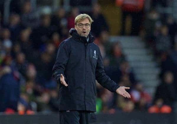 SOUTHAMPTON, ENGLAND - Saturday, November 19, 2016: Liverpool's manager Jürgen Klopp appeals for a penalty against Southampton during the FA Premier League match at St. Mary's Stadium. (Pic by David Rawcliffe/Propaganda)