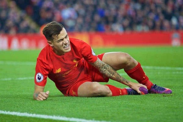 LIVERPOOL, ENGLAND - Saturday, November 26, 2016: Liverpool's Philippe Coutinho Correia lies injured against Sunderland during the FA Premier League match at Anfield. (Pic by David Rawcliffe/Propaganda)