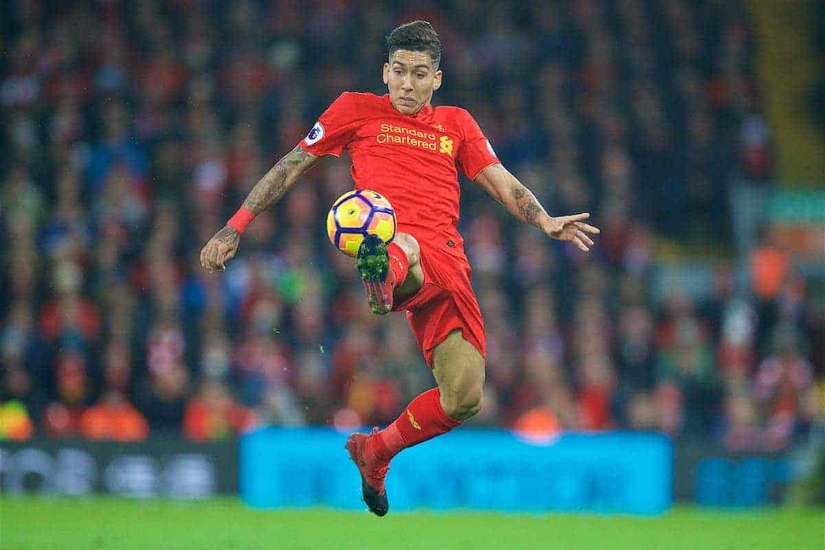 LIVERPOOL, ENGLAND - Sunday, December 11, 2016: Liverpool's Roberto Firmino in action against West Ham United during the FA Premier League match at Anfield. (Pic by David Rawcliffe/Propaganda)