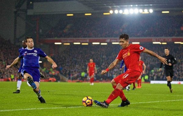 LIVERPOOL, ENGLAND - Tuesday, January 31, 2017: Liverpool's Roberto Firmino in action against Chelsea during the FA Premier League match at Anfield. (Pic by David Rawcliffe/Propaganda)