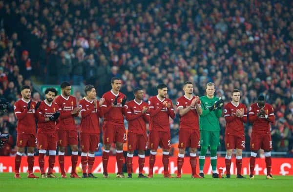 LIVERPOOL, ENGLAND - Sunday, January 14, 2018: Liverpool players stand to remember former player Tommy Lawrence during the FA Premier League match between Liverpool and Manchester City at Anfield. (Pic by David Rawcliffe/Propaganda)