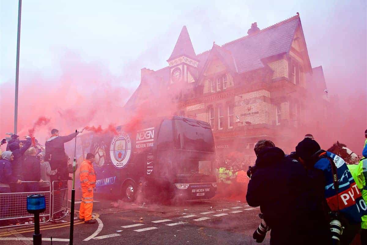 LIVERPOOL, ENGLAND - Wednesday, April 4, 2018: Liverpool supporters give a warm welcome to the team buses as they arrive before the UEFA Champions League Quarter-Final 1st Leg match between Liverpool FC and Manchester City FC at Anfield. (Pic by David Rawcliffe/Propaganda)