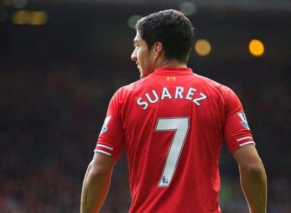 suarez liverpool jersey