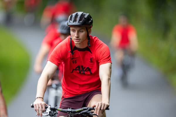 SAALFELDEN, AUSTRIA - Tuesday, July 26, 2022: Liverpool's Sepp van den Berg arrives on a bicycle before a training session at during the club's pre-season training camp in Austria. (Pic by David Rawcliffe/Propaganda)