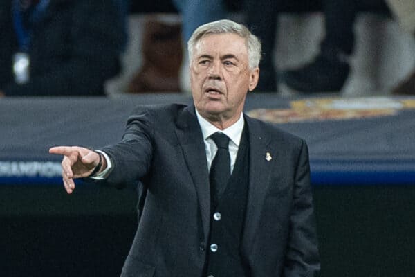 MADRID, SPAGNA - mercoledì 15 marzo 2023: Carlo Ancelotti, allenatore del Real Madrid, durante la partita di seconda tappa della UEFA Champions League Round di 16 tra il Real Madrid CF e il Liverpool FC all'Estadio Santiago Bernabéu. Il Real ha vinto 1-0 (6-2 complessivo). (Foto di David Rawcliffe/Propaganda)