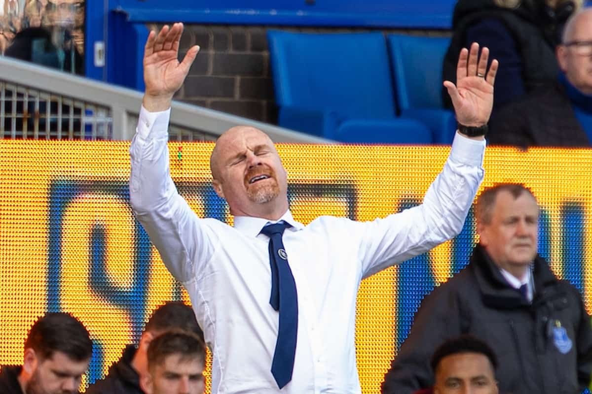 LIVERPOOL, ENGLAND - Saturday, April 6, 2024: Everton's manager Sean Dyche during the FA Premier League match between Everton FC and Burnley FC at Goodison Park. Everton won 1-0. (Photo by David Rawcliffe/Propaganda)