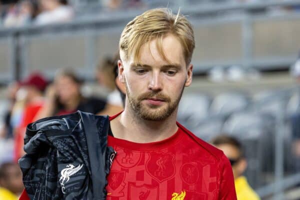 PITTSBURGH - Venerdì 26 luglio 2024: il portiere del Liverpool Caoimhin Kelleher durante un'amichevole pre-campionato tra Liverpool e Real Betis Balompié all'Acrisure Stadium nel terzo giorno del tour pre-campionato del club negli USA. Il Liverpool ha vinto 1-0. (Foto di David Rawcliffe/Propaganda)