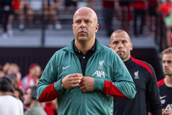 COLUMBIA - Saturday, August 3, 2024: Liverpool's head coach Arne Slot before a pre-season friendly match between Liverpool FC and Manchester United FC at the Williams-Brice Stadium on day eleven of the club's pre-season tour of the USA. Liverpool won 3-0. (Photo by David Rawcliffe/Propaganda)