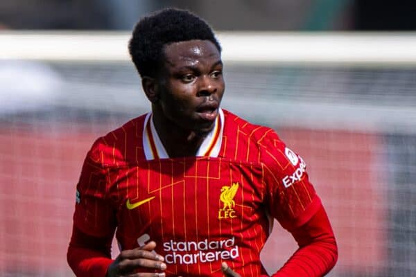 KIRKBY, INGHILTERRA - Sabato 24 agosto 2024: Wellity Lucky del Liverpool durante la partita di Premier League 2 Division 1 tra Liverpool FC Under-21 e Leicester City FC Under-21 alla Liverpool Academy. Il Leicester ha vinto 2-1. (Foto di David Rawcliffe/Propaganda)